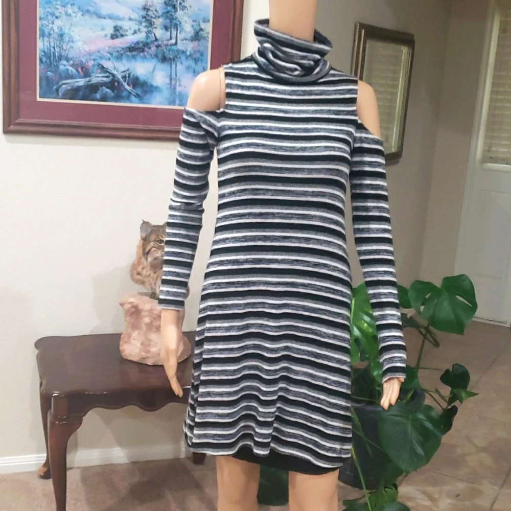 AE S soft & sexy cold shoulder mini sweater dress white and navy striped - Picture 1 of 9